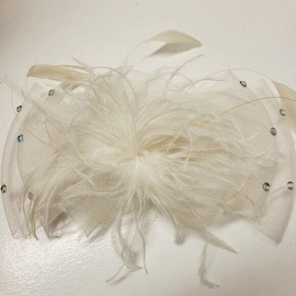 White Bow & Feathers Fascinator Hair Clip Hair Accessory main image 11